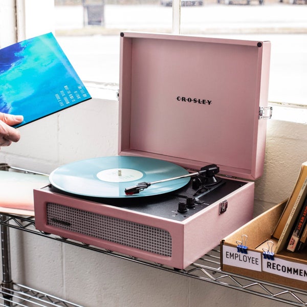 Crosley Voyager Bluetooth Portable Turntable - Amethyst Carousel 2