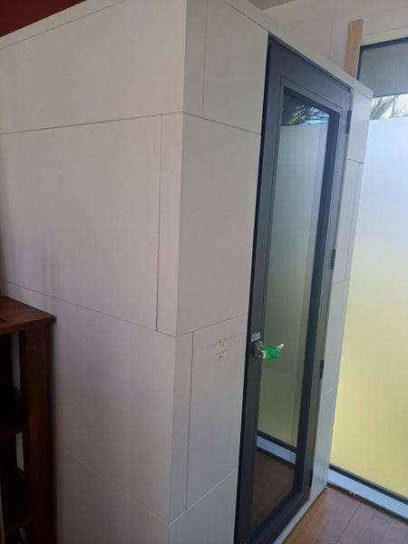 Studiobricks ONE Sound Isolation Booth Carousel 2