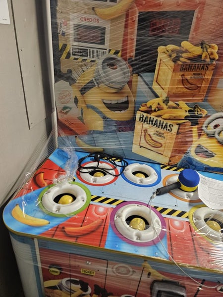 Arcade Machine Carousel 1