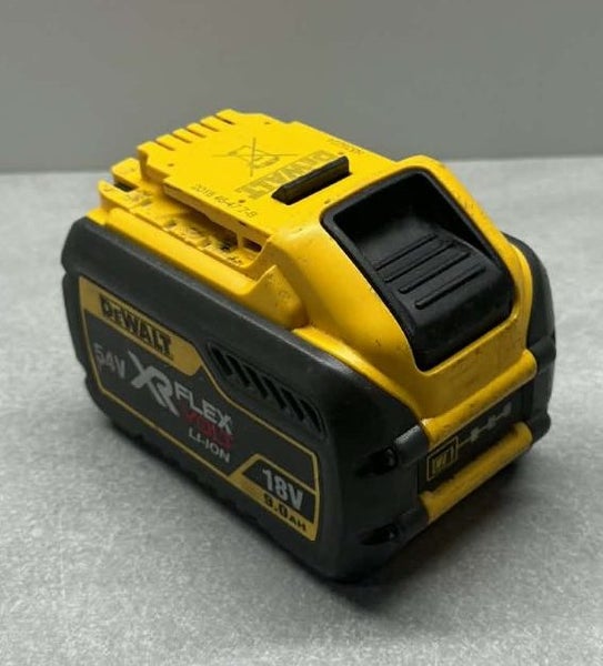 DeWalt XR FlexVolt 9.0Ah Battery DCB547-XE – Tested Carousel 2