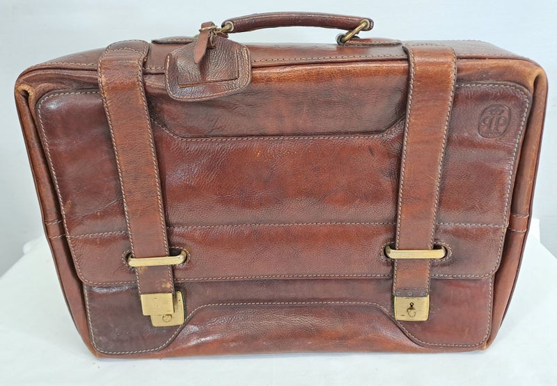 Vintage Principe Leather Carry On Bag Carousel 1
