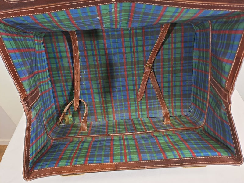 Vintage Principe Leather Carry On Bag Carousel 5