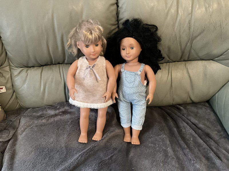 2 our generation dolls Carousel 1