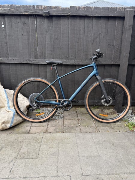 Trek Dual Sport 3 Gen 5 Dark Aquatic - Large Carousel 1