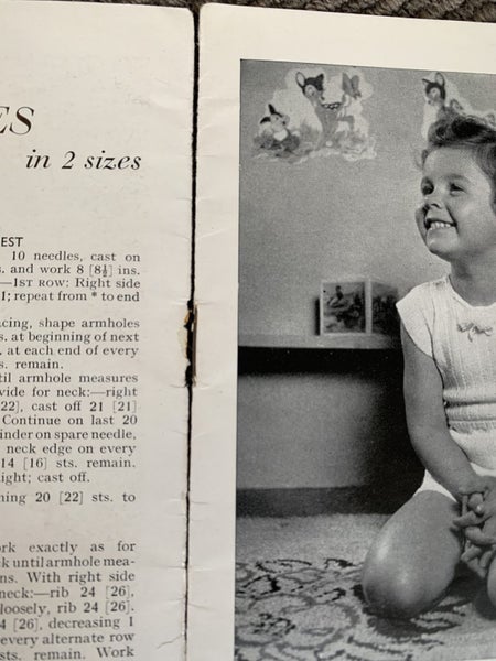 Vintage Stitchcraft – “Play Days” children’s knitting booklet. Carousel 2