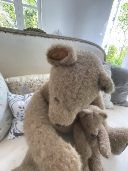 Collectable vintage English Little Folk bears and fox Carousel 8