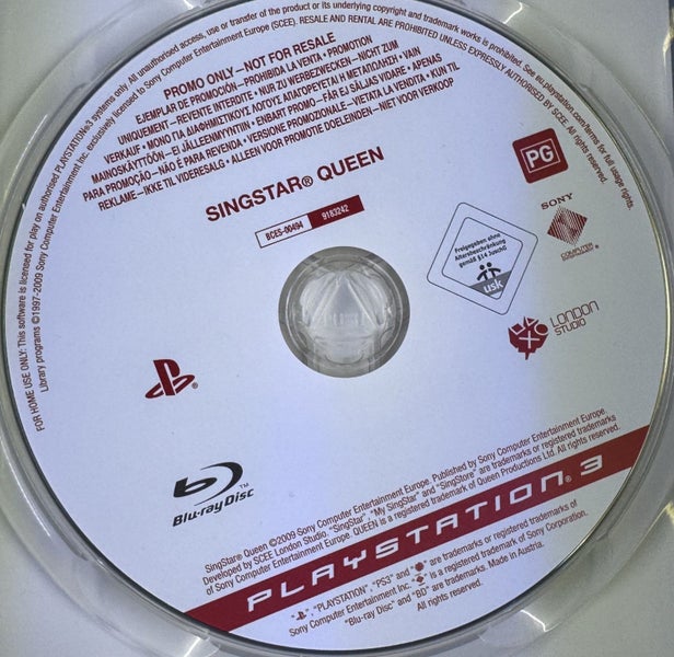 Singstar Queen - PS3 - PlayStation 3 Carousel 2
