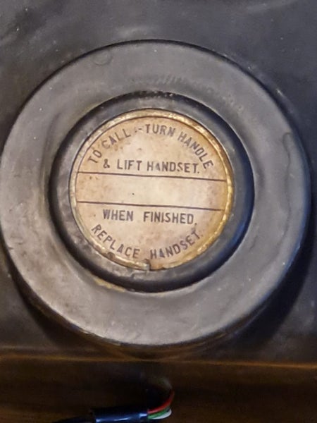 Vintage Black Bakelite Wall Mounted Hand Crank Telephone Carousel 2