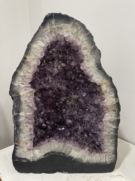 Amyethist Geode Carousel 5