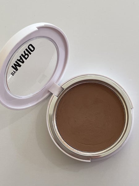 Makeup by Mario - Softsculpt Transforming Skin Perfector (Light Medium) Carousel 2