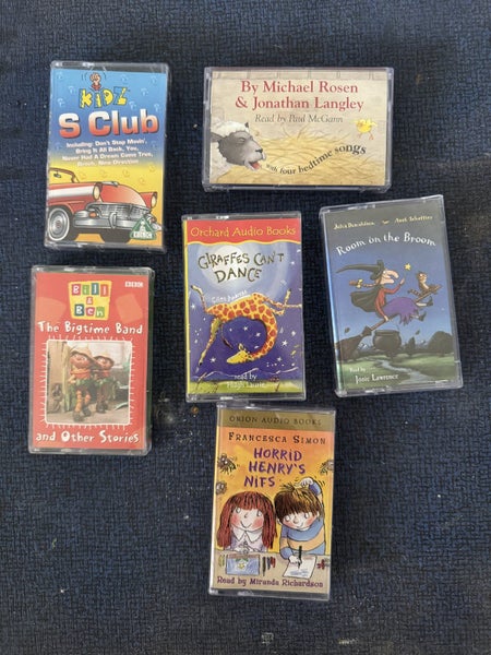 Kids story cassette tapes Carousel 1