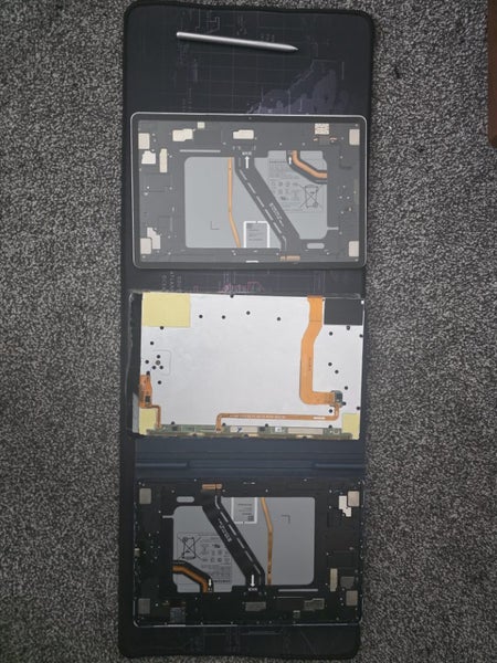 Bulk Tablets For Parts, 2x Samsung Galaxy Tab 7 , 1x Samsung Galaxy Tab 6 Carousel 6