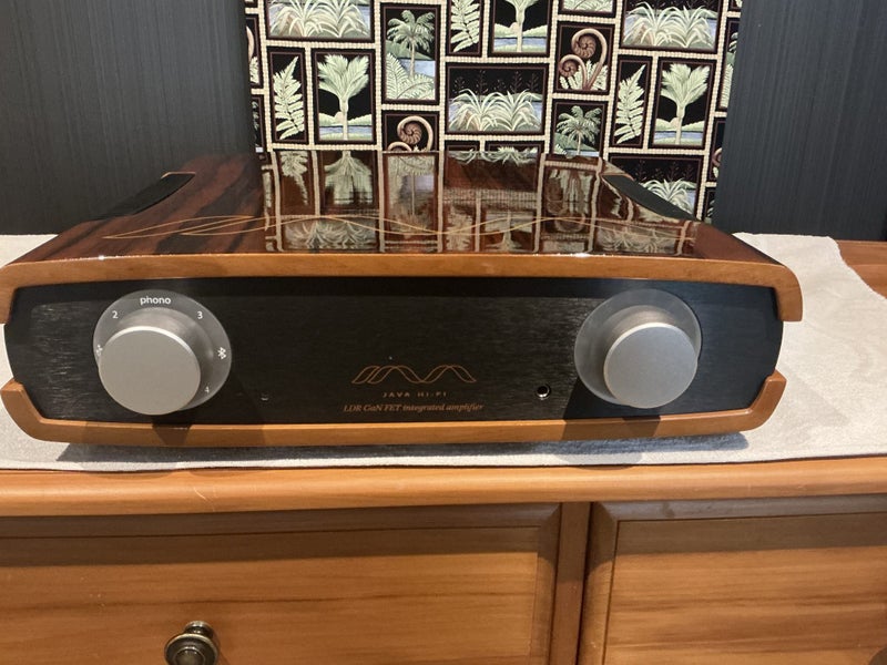 Java Double Shot Integrated Amplifier Carousel 2