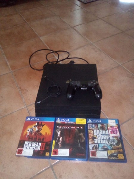 PS4 Pro 1tb with games and controller Bundle Carousel 1