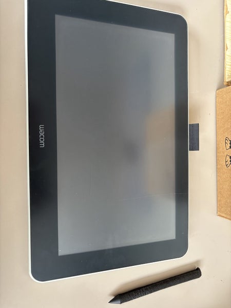 Wacom 13.3” Creatice Drawing Tablet Carousel 1