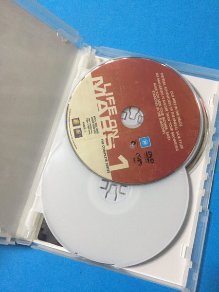 Life On Mars (US): The Complete Series Carousel 3