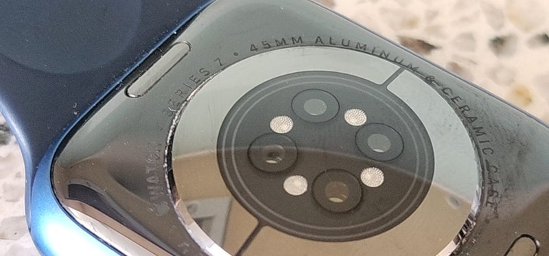 Apple Watch Series 7 - $1 reserve for quick sale Carousel 7