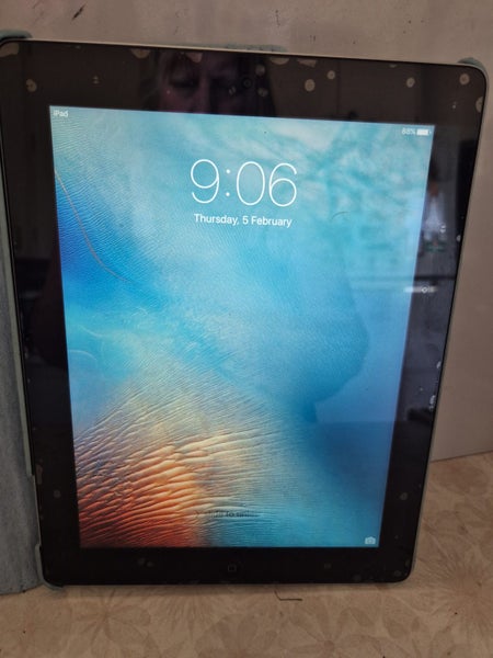 iPad 10" 1st generation Carousel 1