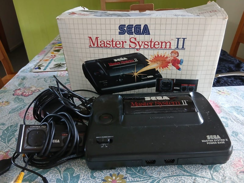 Sega Master System 2 with 15 games Carousel 1
