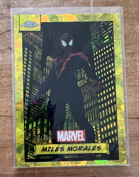 Miles Morales - Topps Chrome 24 - Yellow Cracked Ice Carousel 1