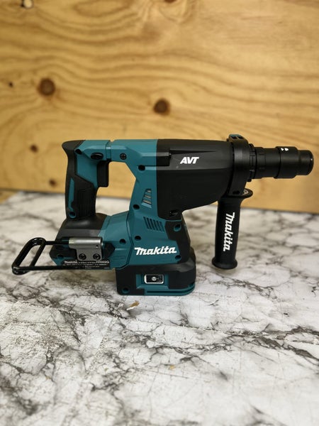 Makita rotary hammer drill HR002G SKIN ONLY! Carousel 1