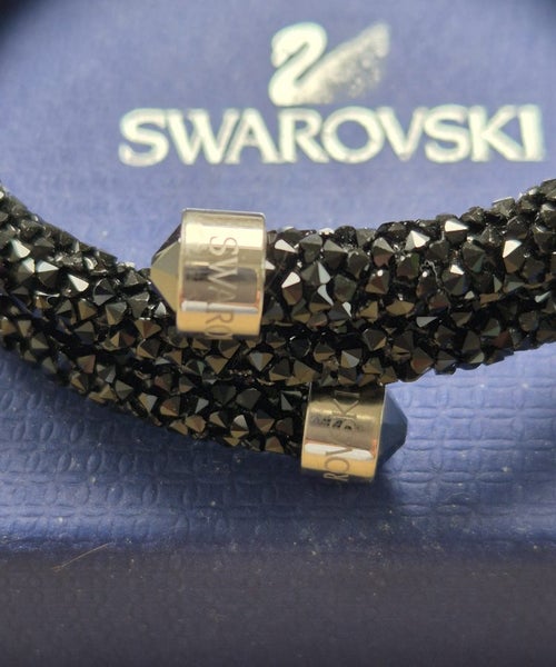 Swarovski bracelet. Carousel 1