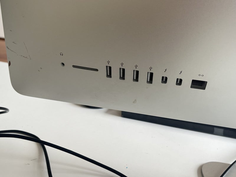 iMac 27inc. 5K Retina Quad Core intel i5 late 2014 Carousel 2