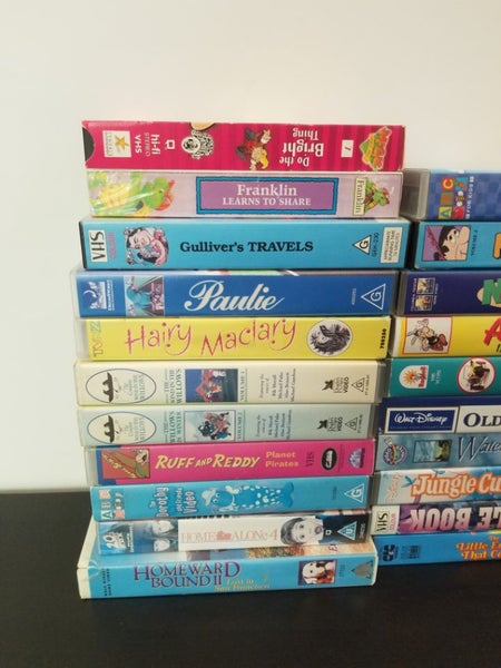 Bulk lot of vhs tapes x21 •Classics, animated, children's• Carousel 6