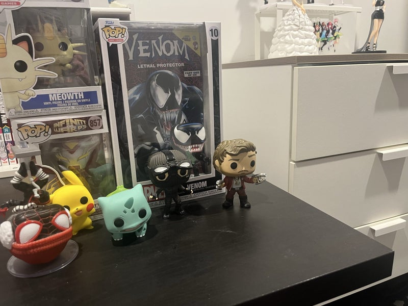 Small pop vinyl collection Carousel 2