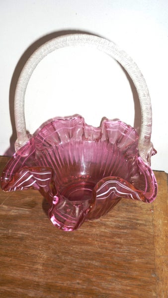 GORGEOUS CRANBERRY GLASS BASKET Carousel 6
