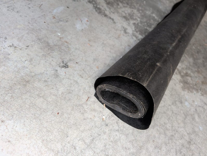 Building paper - part roll 1.3m x ? Carousel 2