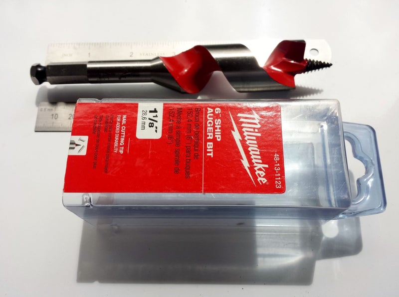 Milwaukee 6" Ship Auger Bit Carousel 2