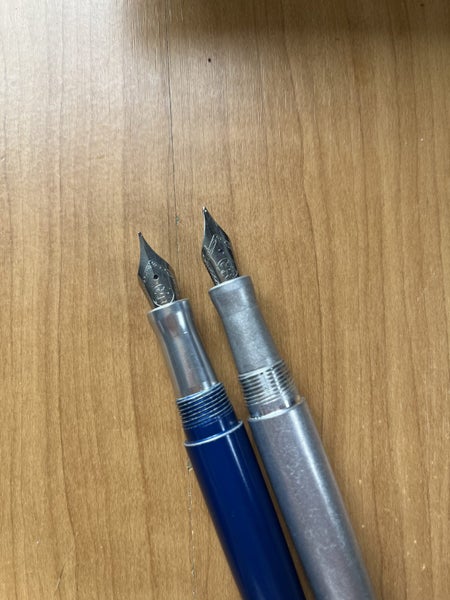 Fountain Pens - brand unknown Carousel 3
