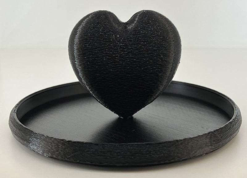 Handmade 3D Printed Heart Trinket Dish – Black (10cm) Carousel 1
