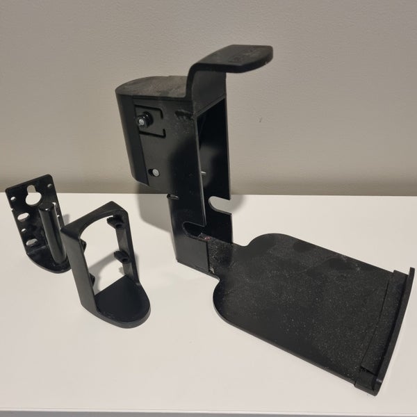 Flexson Sonos Play 5 Wall Mount Carousel 1