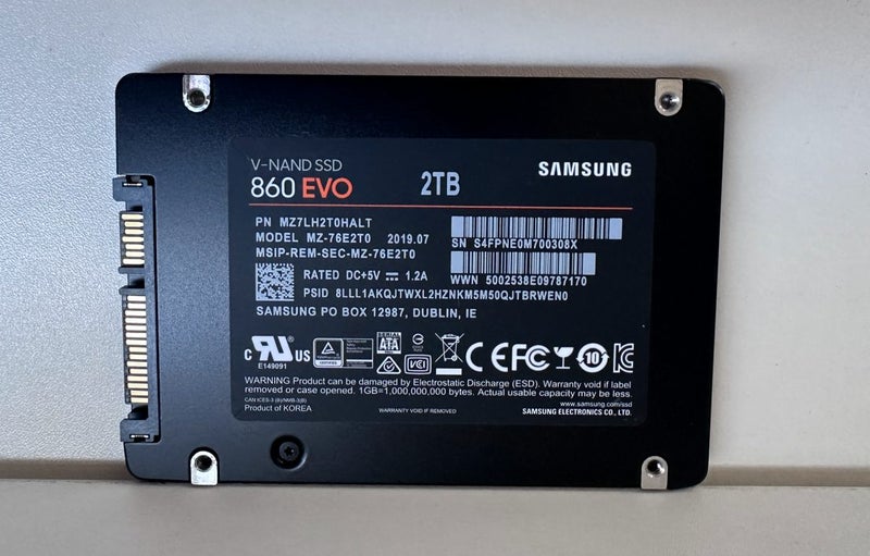 $1 Res Samsung 2TB SSD Solid State - Hard Drives 2.5"inch - V-NAND 860 EVO Carousel 1