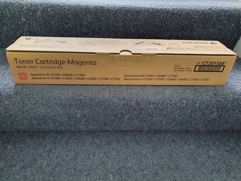 Fuji Xerox CT201588 Magenta toner DC&AP IV C5580 C6680 C7780 V C5580 C5585 C6680 Carousel 1