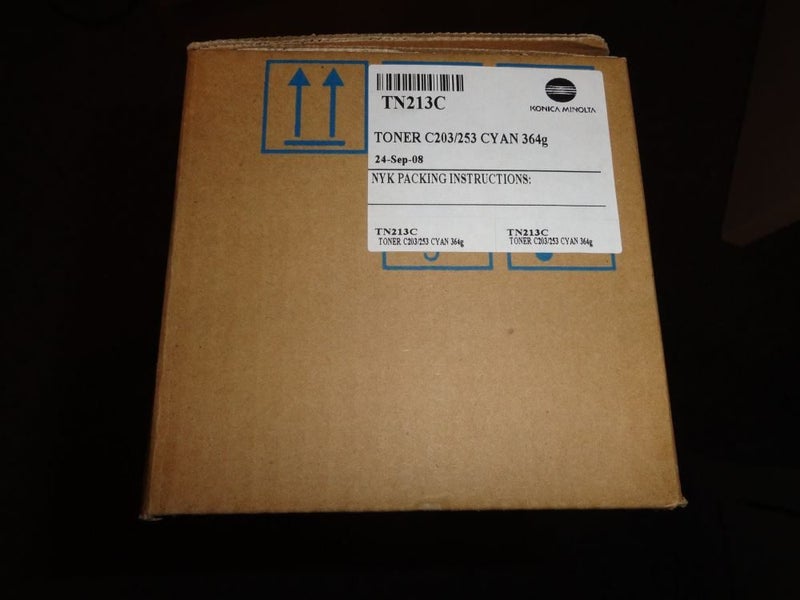 Konica Minolta TN-213C Cyan toner Carousel 1