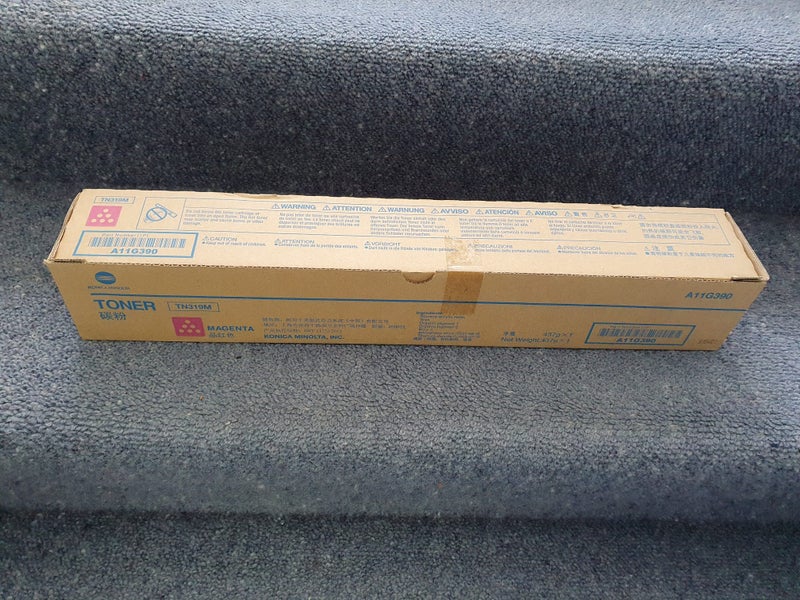 Konica Minolta TN-319M genuine Magenta toner A11G390 C360 Carousel 1