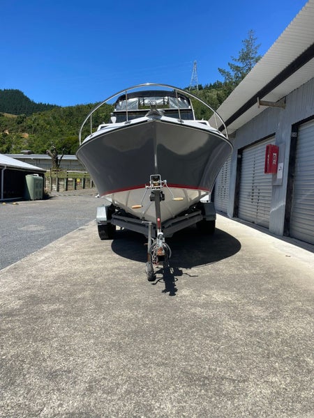 1998 Haines Hunter V19