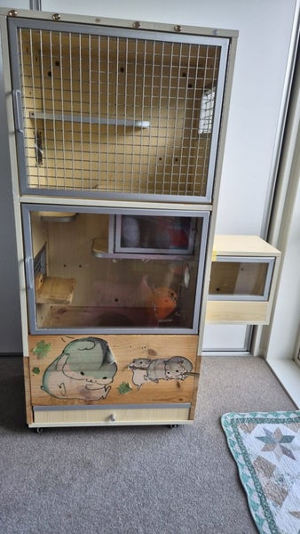 Chinchilla cage Carousel 1