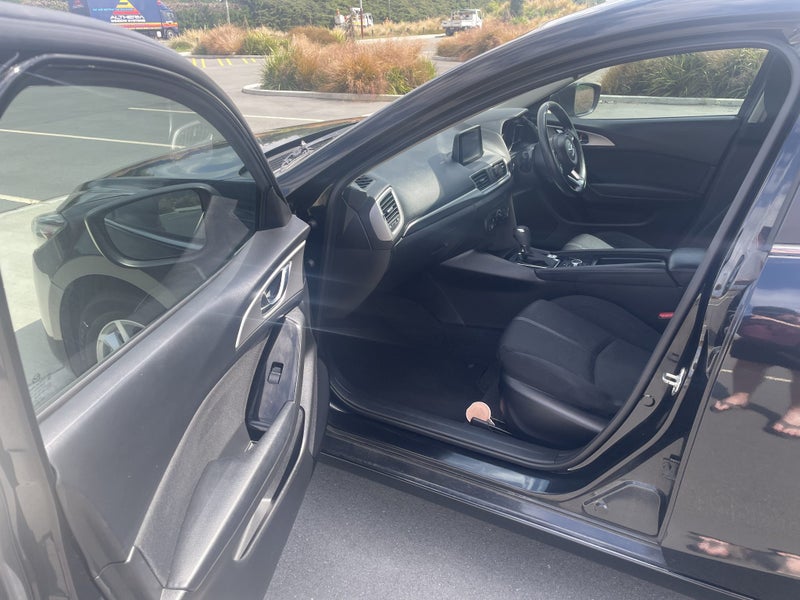 2017 Mazda 3 Glx653564049652491112
