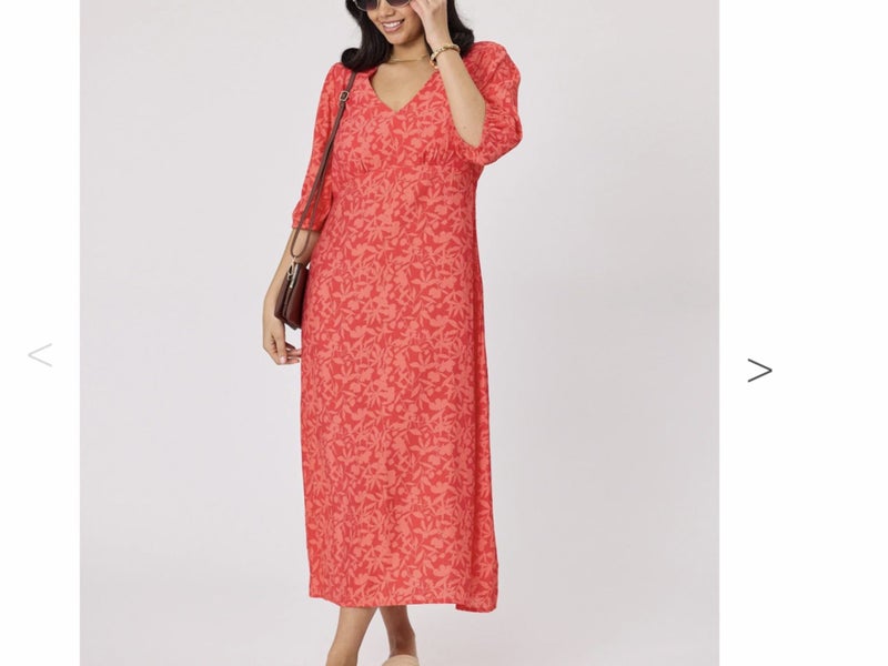 NEW. VERY COOL SHINE ON LABEL DRESS NEW Carousel 1