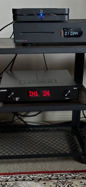 Ladder Bach R2R Preamplifier Carousel 4