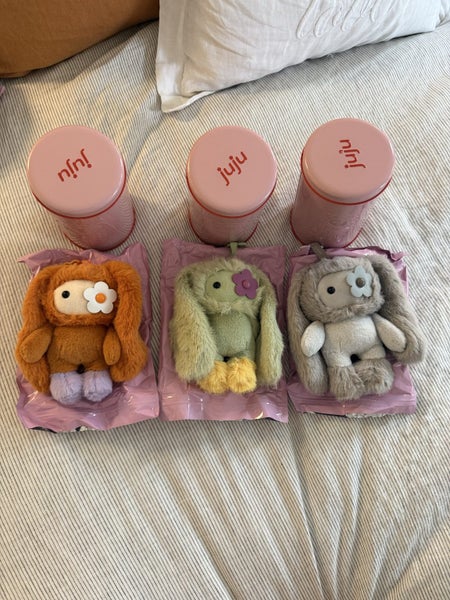 CJ Hendry Collectible JUJU #21 Minty Carousel 2