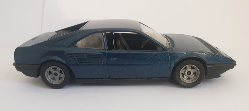 FERRARI MONDIAL 8 1:25 SCALE OLD POLISTIL MODEL CAR MADE IN ITALY Carousel 1