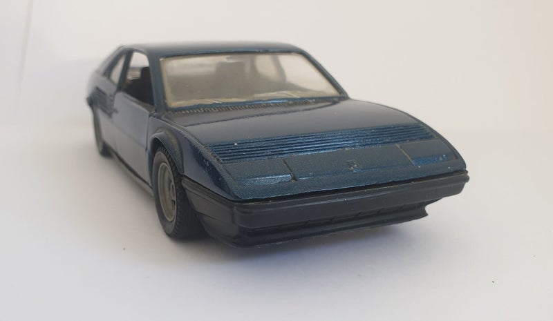 FERRARI MONDIAL 8 1:25 SCALE OLD POLISTIL MODEL CAR MADE IN ITALY Carousel 2