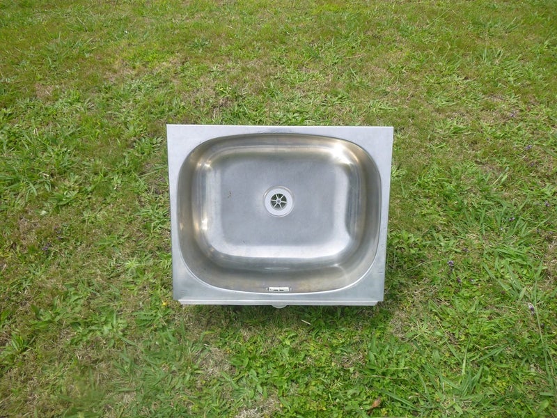 Stainless Steel Laundry Tub Carousel 1