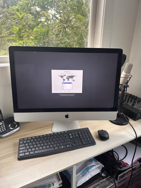 2020 Apple iMac 27" – 1TB SSD, 72GB RAM Carousel 1