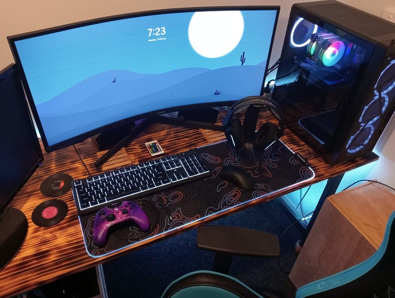 Gaming PC set-up Carousel 2